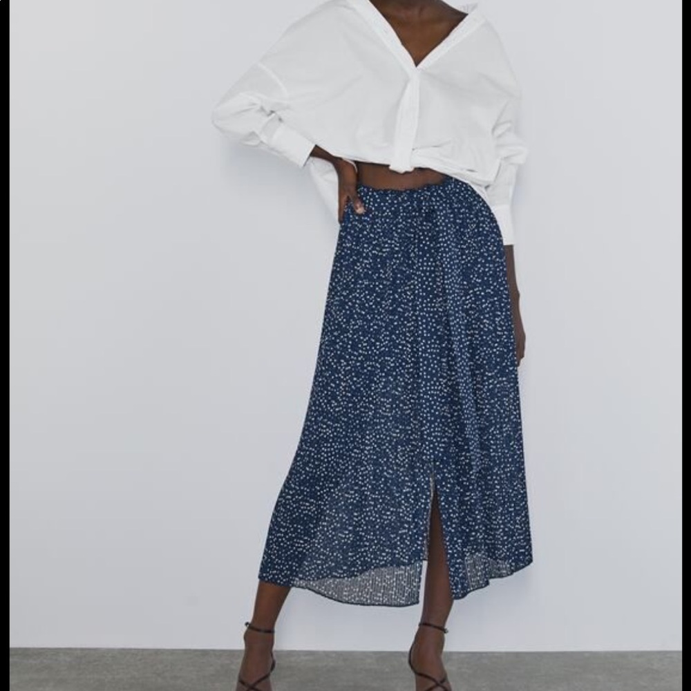 MIDI skirt Zara